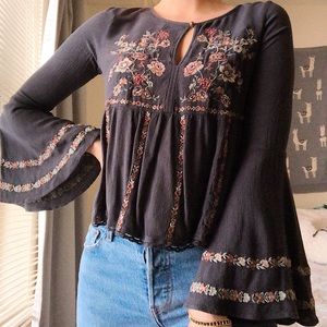 American Eagle bell sleeve blouse